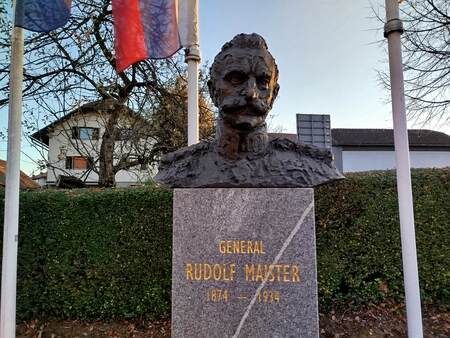 Kip Rudolfa Maistra, Cerkvenjak